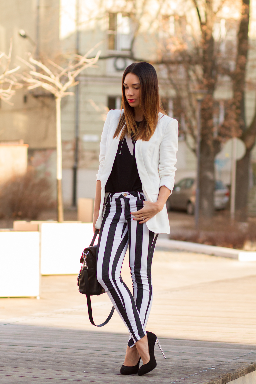 how-to-wear-your-favorite-white-blazer-this-spring