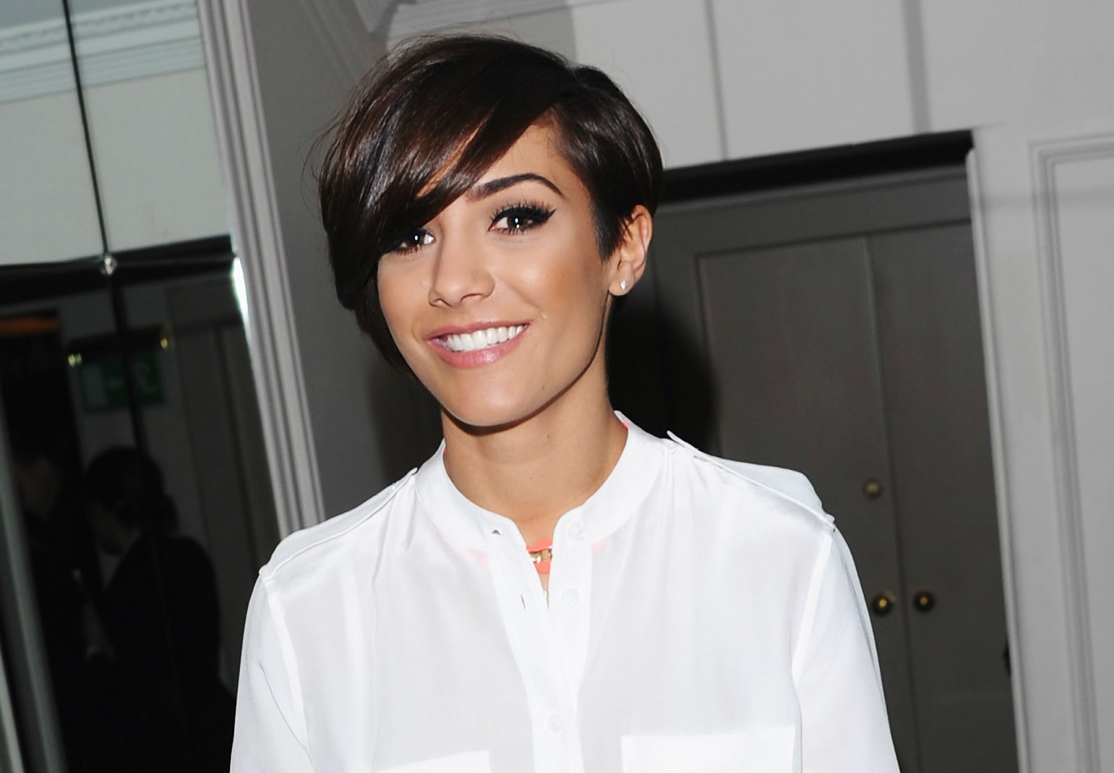 Pixie Cut Bold Hairstyle To Try This Fall